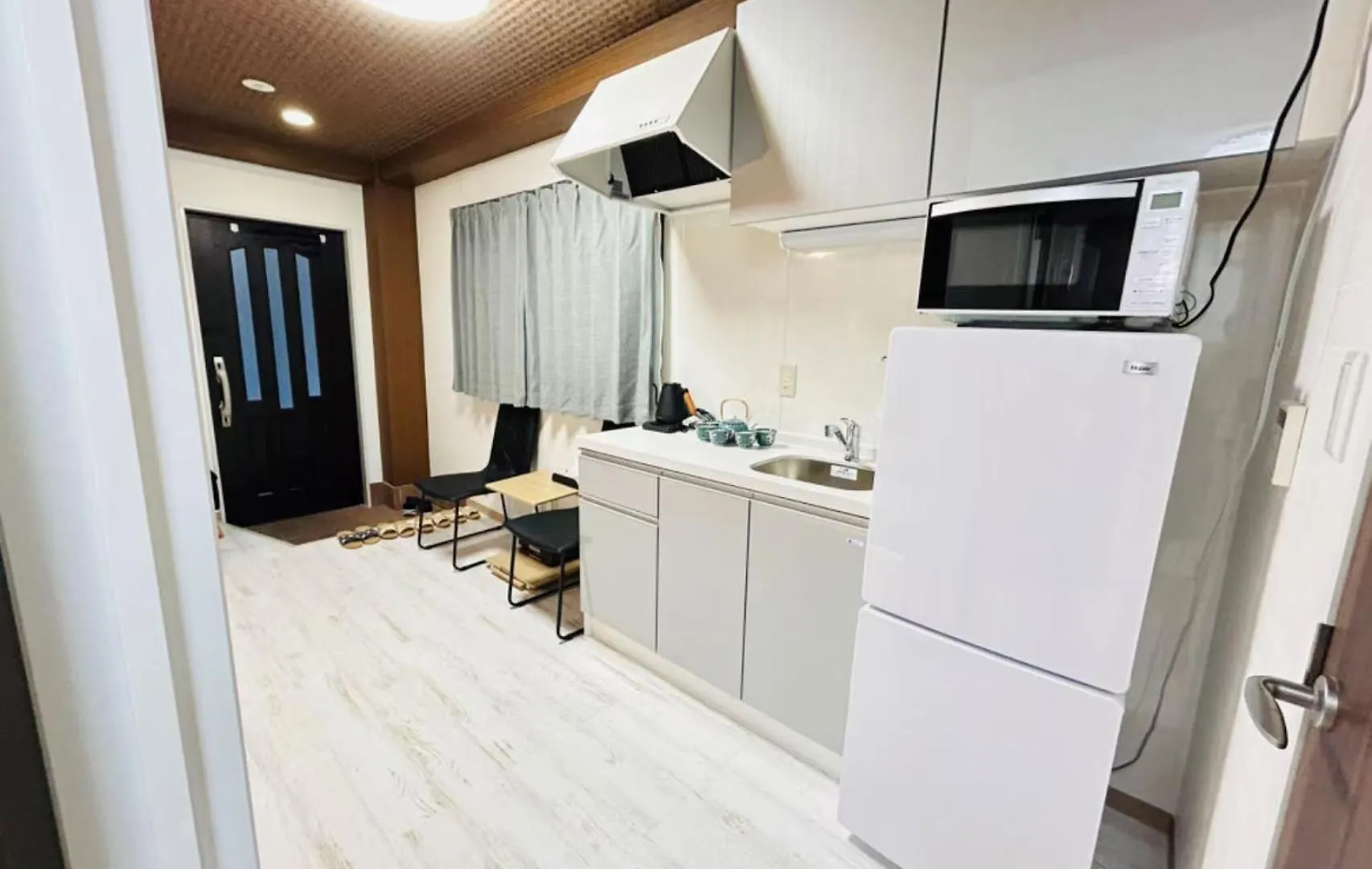 אפרטהוטל טוקיו Hyakunincho House New Open מלון דירות
